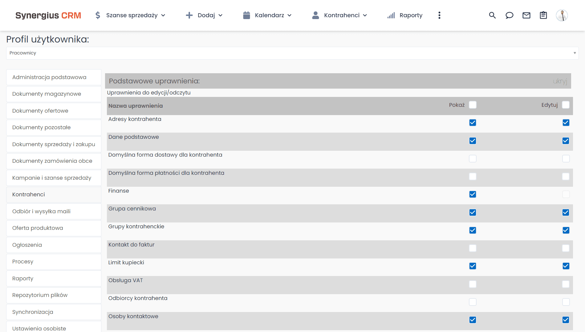 Funkcja systemu CRM - zarządzanie uprawnieniami.